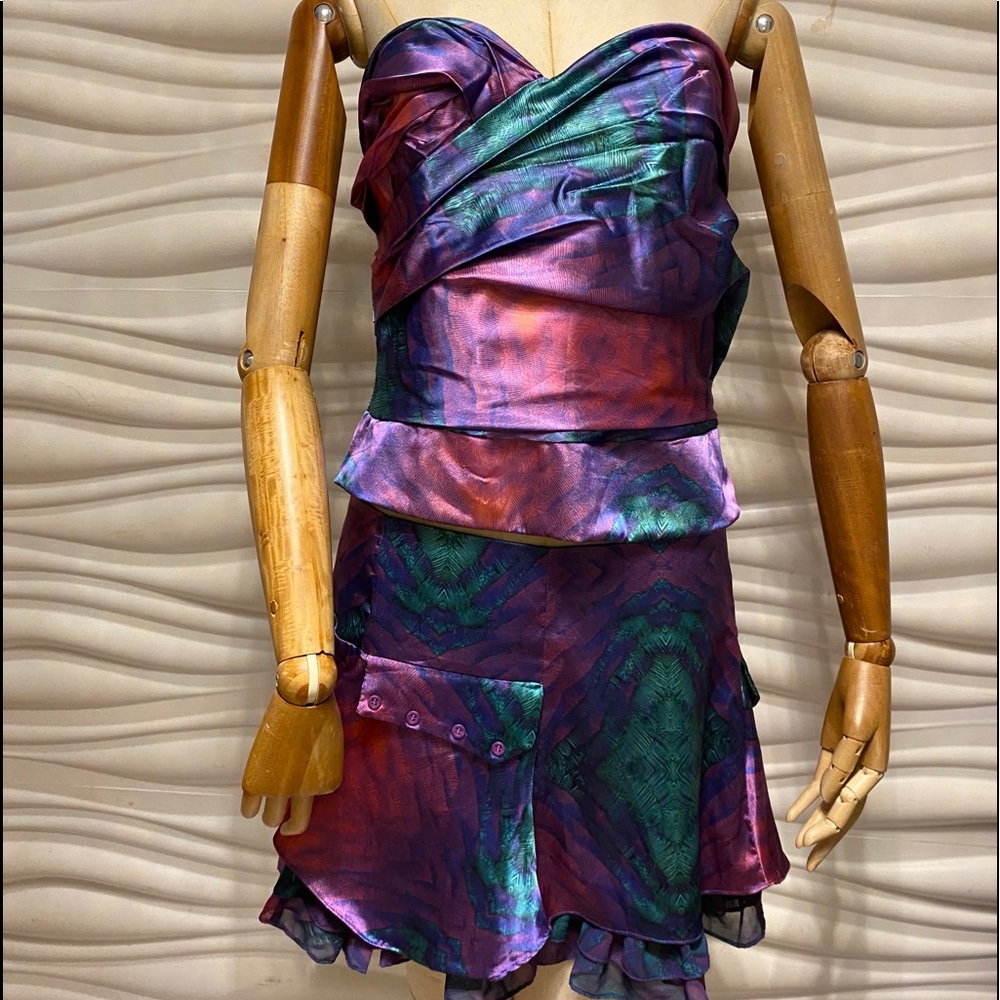 Two piece beautiful strapless shirt and skirt